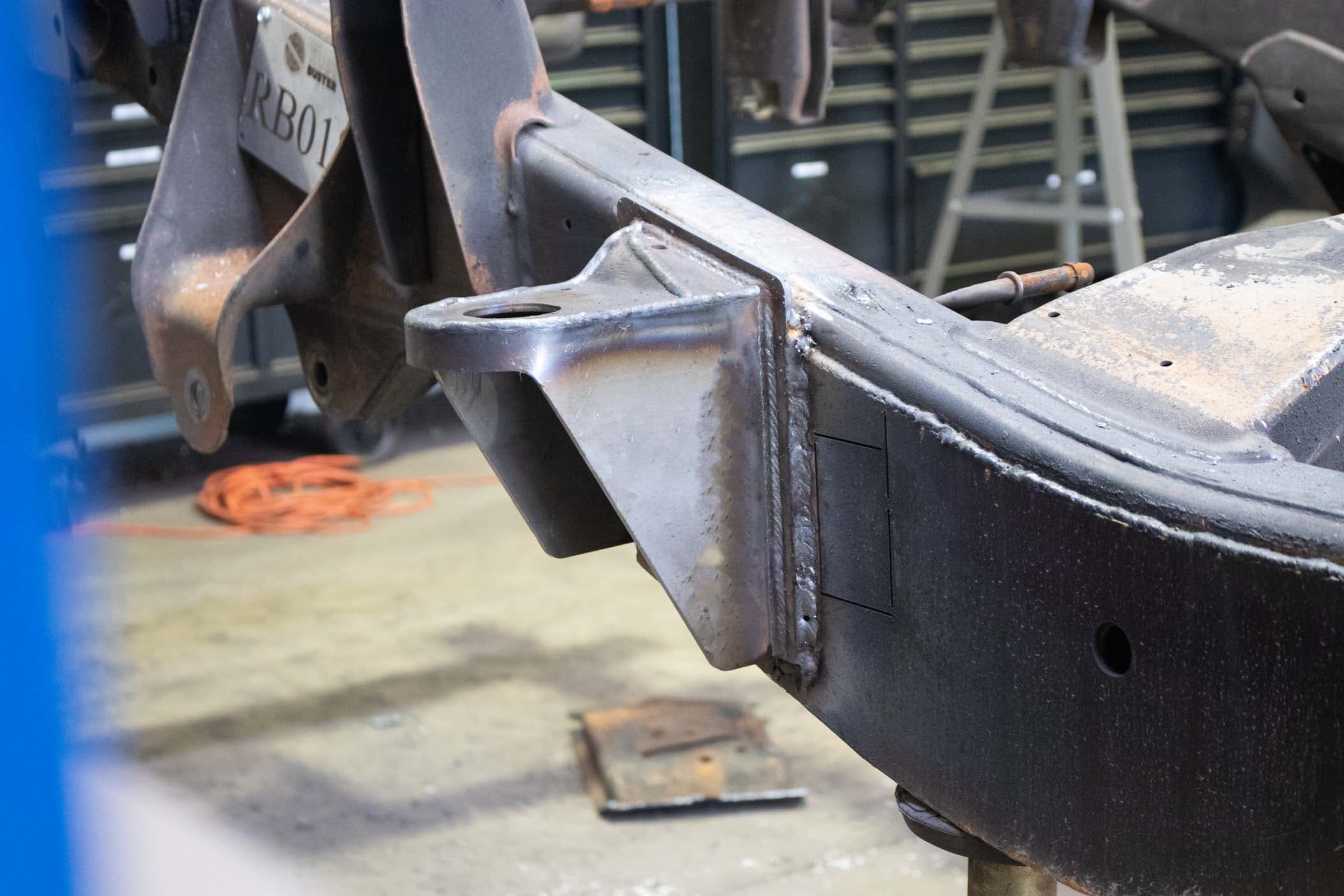 Rust Buster 2011-2018 CHEVY SILVERADO 2500HD 3500HD SINGLE REAR WHEELS GMC SIERRA 2500HD 3500HD SINGLE REAR WHEELS - FITS CREW CAB ONLY REAR CAB MOUNT LEFT SIDE RB7831L product image