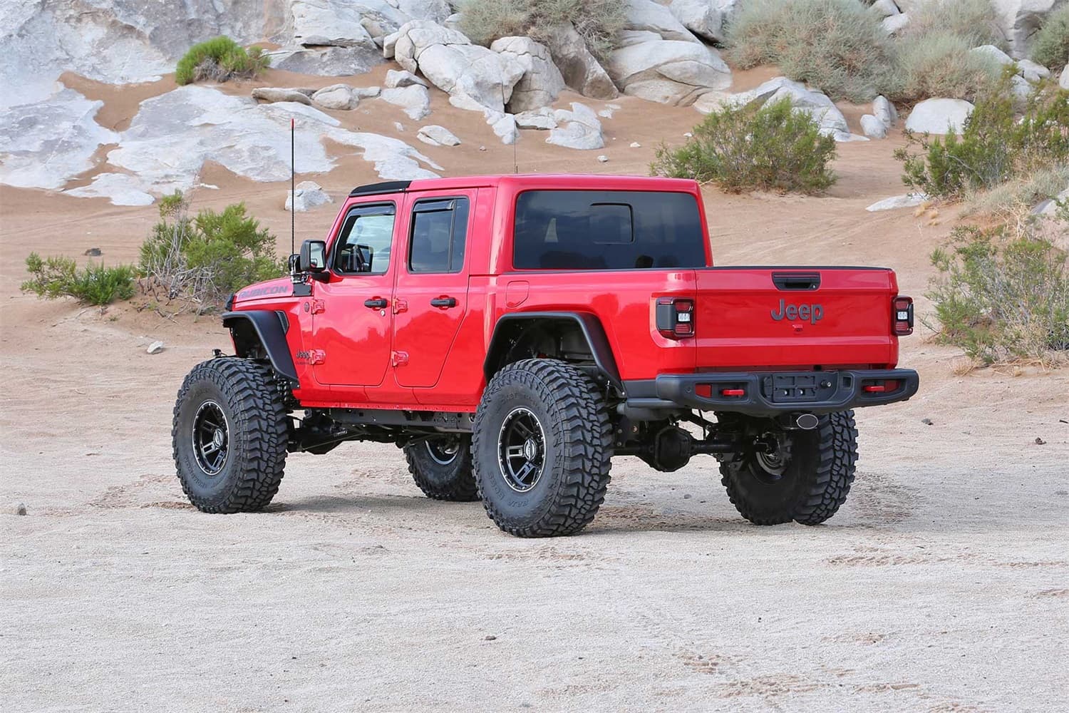 20C JEEP GLADIATOR 4WD COMPONENT BOX REAR LONG ARM KIT product image