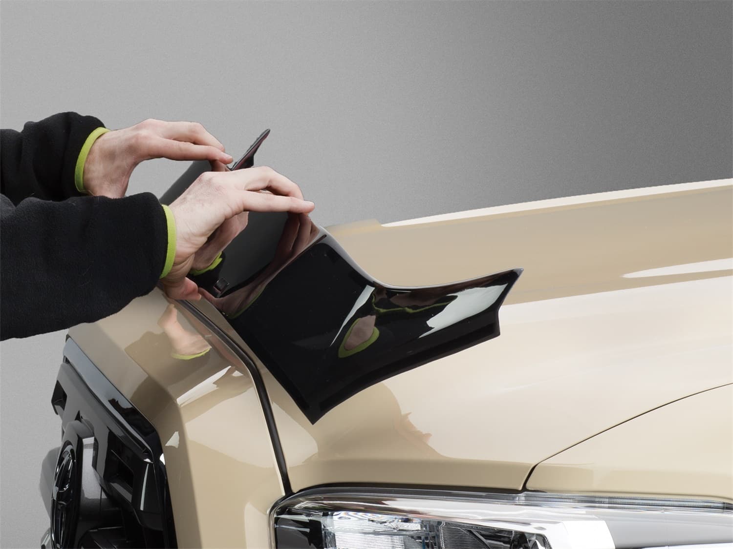 Weathertech Low Profile Aerodynamic Hood Protector; Dark Smoke;