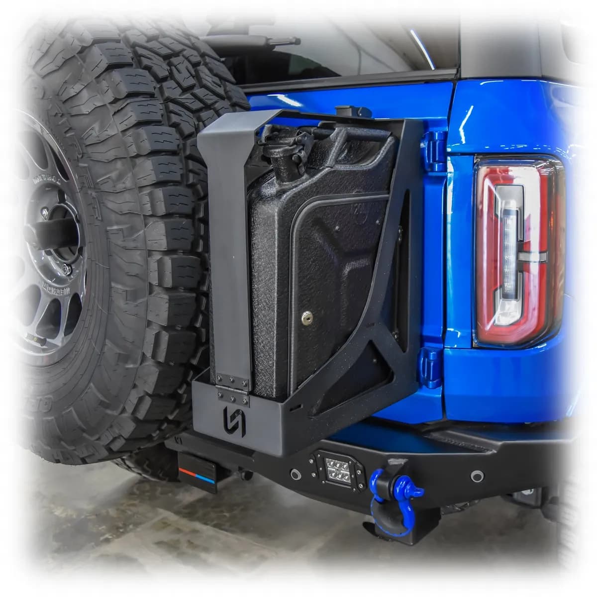 21c Bronco (Excludes Raptor) Tailgate Jerry Can Mount
