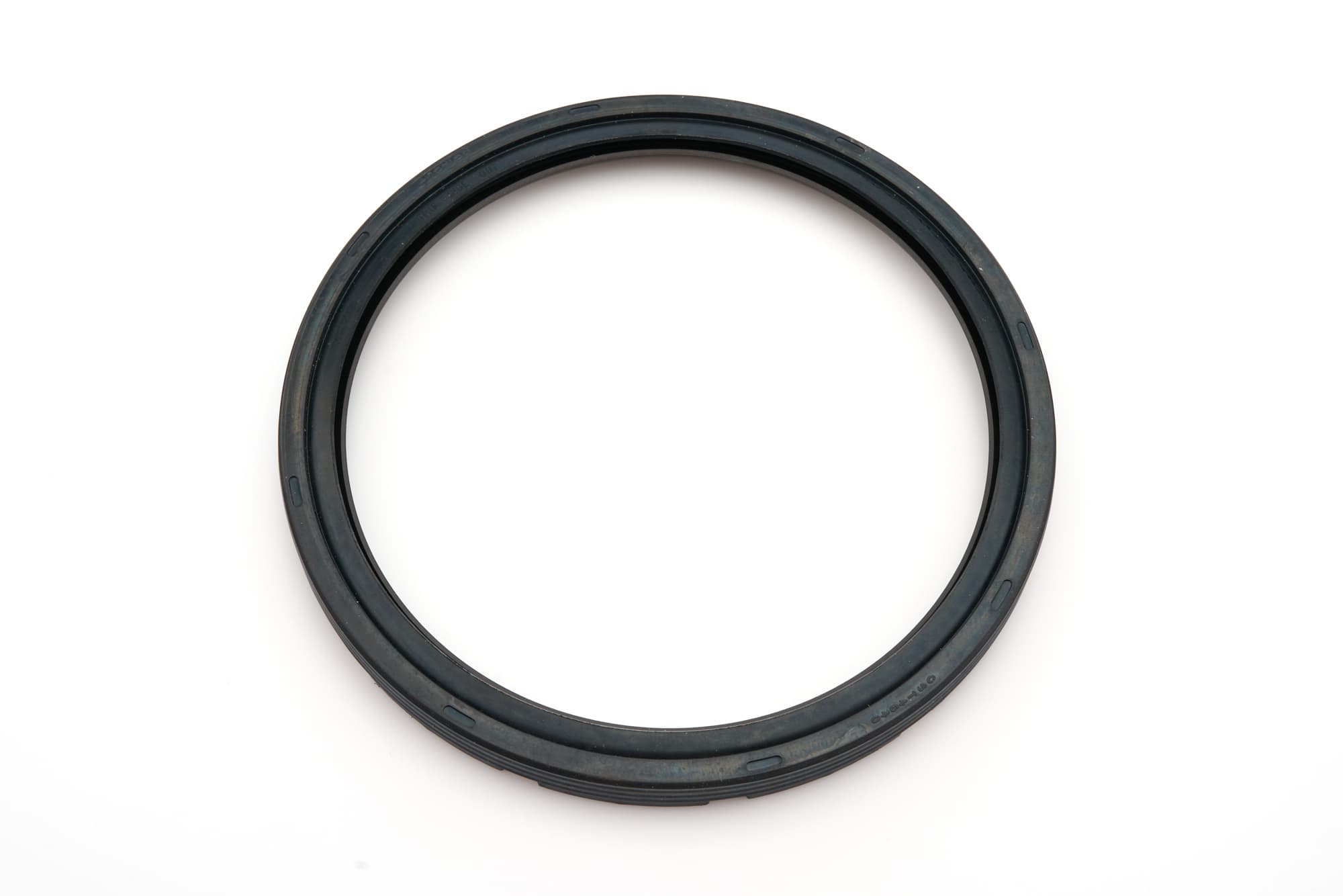 SCE Gaskets GM LS Series Rear Main Seal 1-Piece